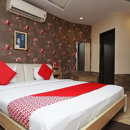 Collection O River Bay Resort Diamond Harbour Ngoại thất bức ảnh