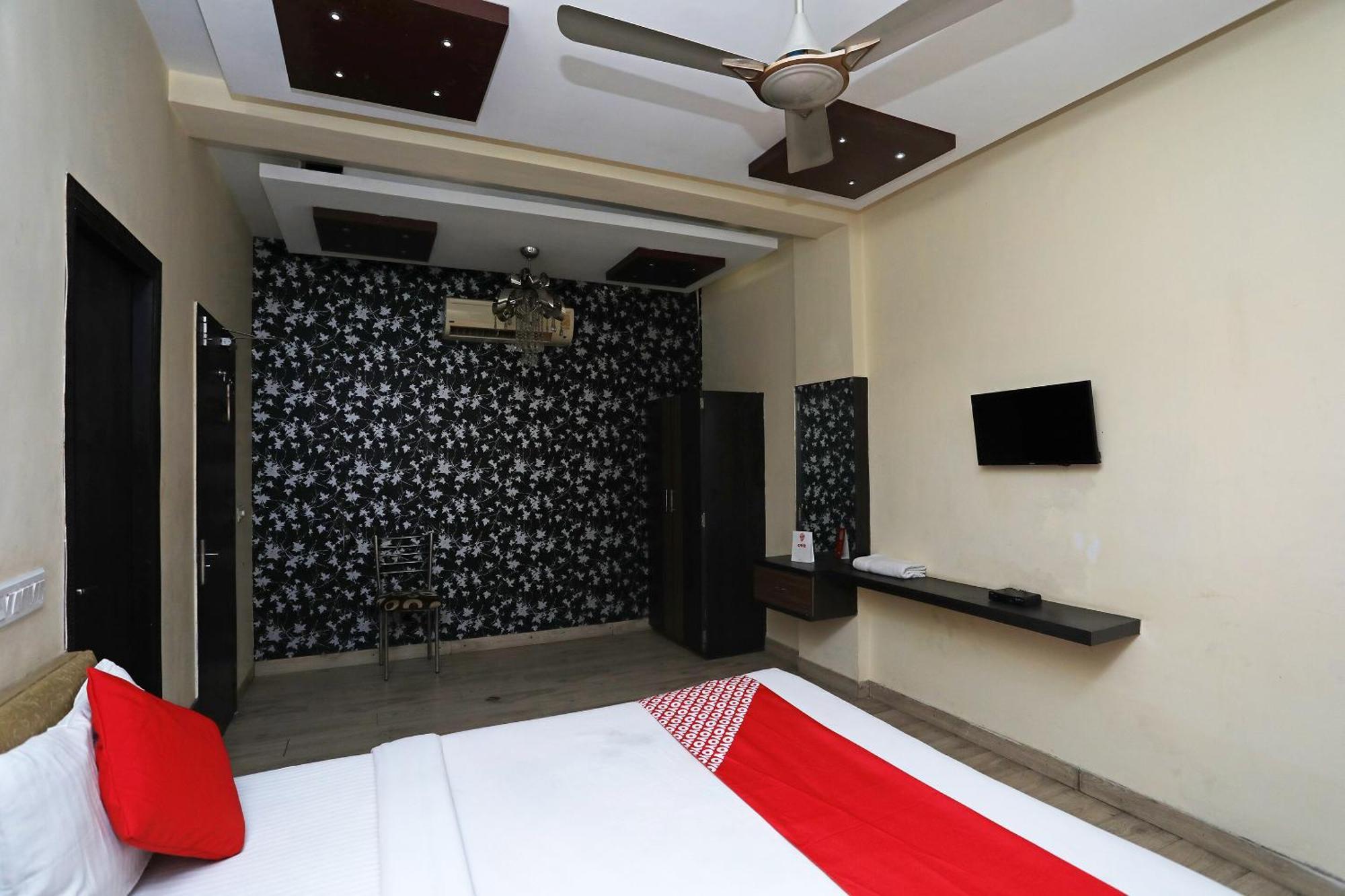 Collection O River Bay Resort Diamond Harbour Ngoại thất bức ảnh